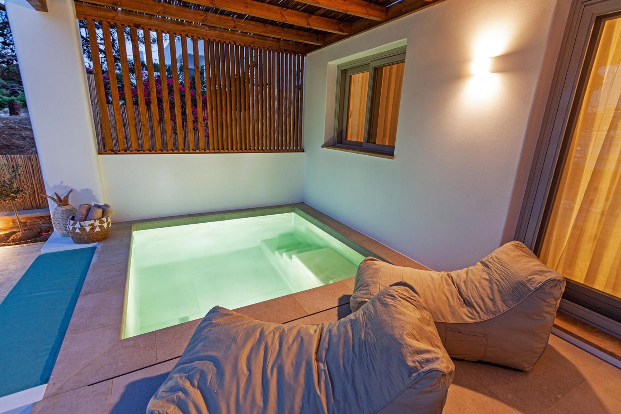 Pefki Luxury Suites Telendos エクステリア 写真