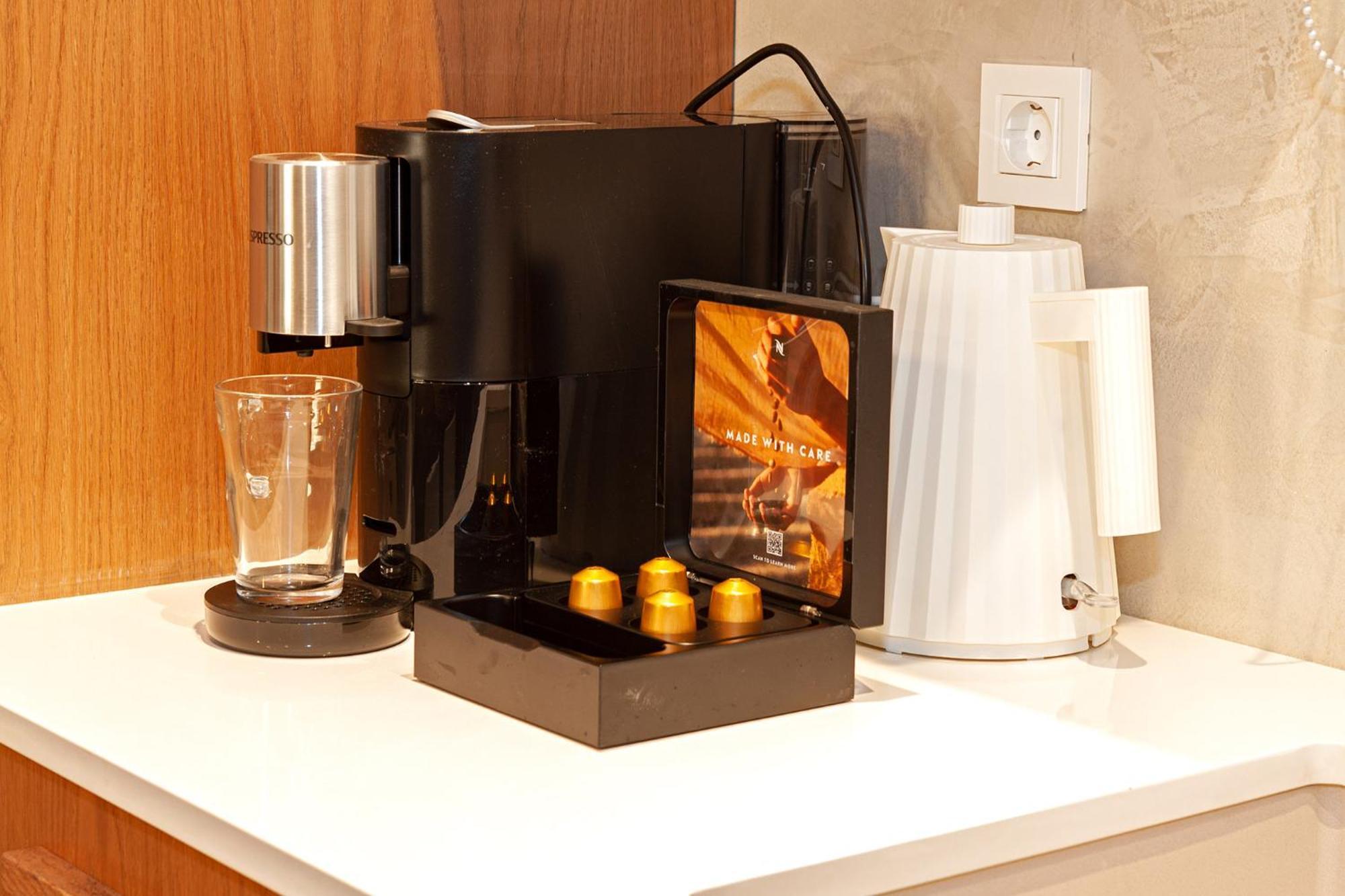 Pefki Luxury Suites Telendos エクステリア 写真